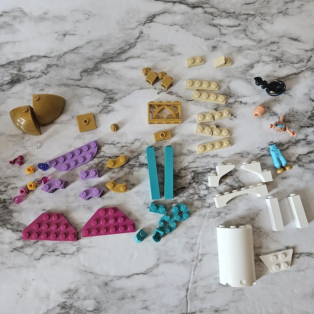 Lego Disney Princess Jasmine's Petite Tower Set #41158 Retired